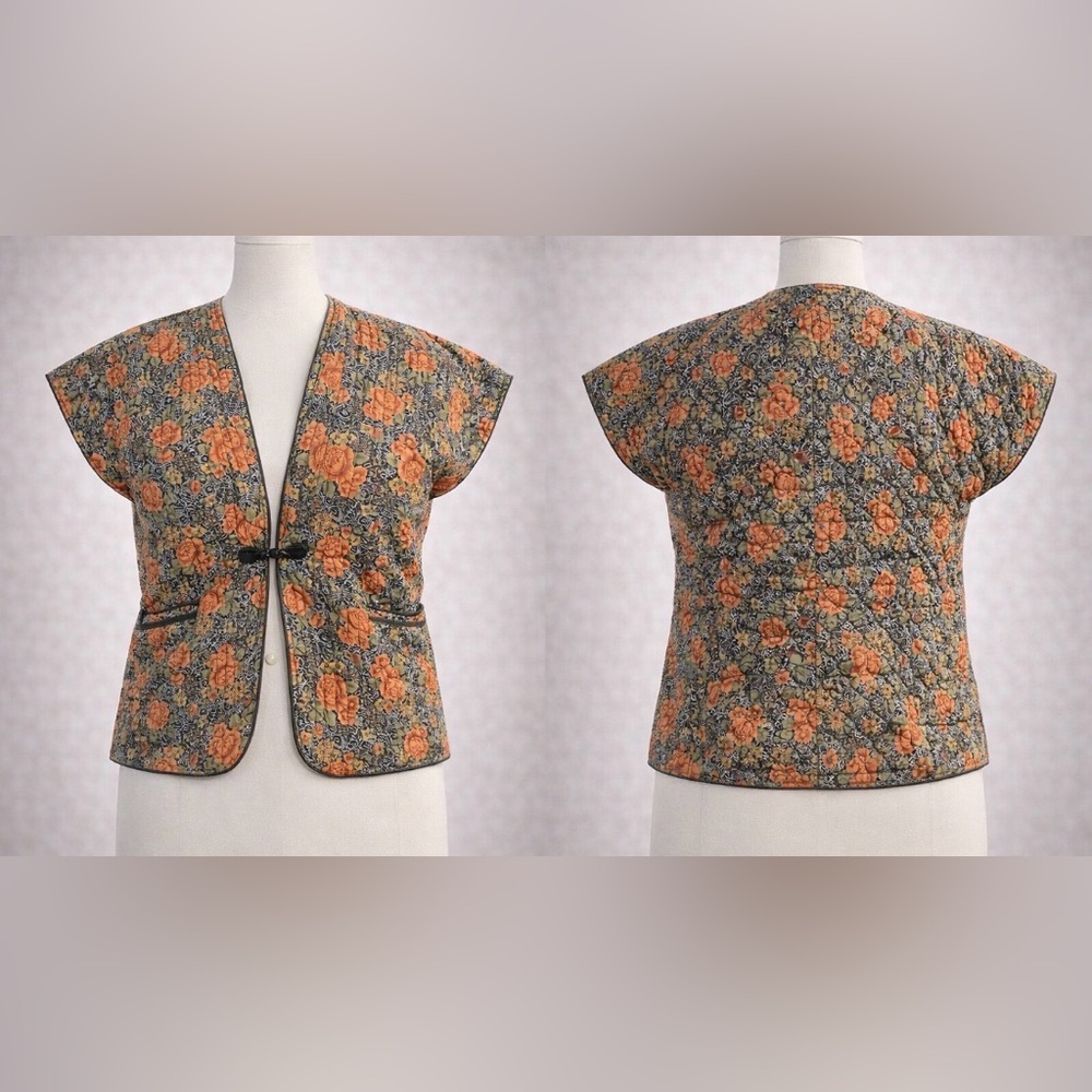 Vintage 70’s80’s, quilted, floral print vest/jacket - pockets fits M-XL
